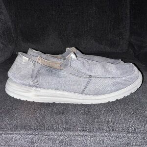 Hey Dude Chan Steele